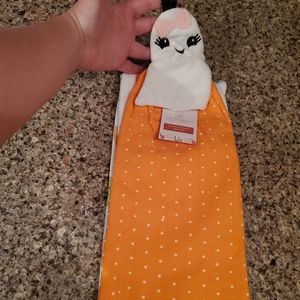 Pastel ghost halloween kitchen towels